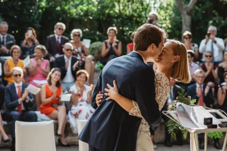 Julie & Steven’s Villahochzeit in Florenz
