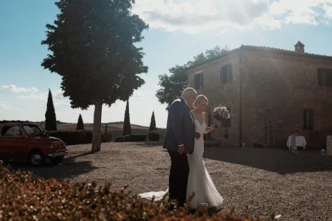 Sarah & Michaels Hochzeit in der Crete Senesi