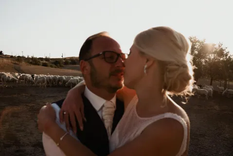 Sarah & Michaels Hochzeit in der Crete Senesi