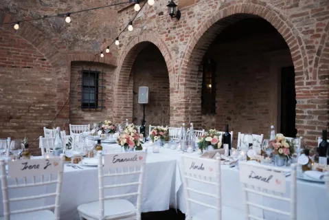 Sarah & Michaels Hochzeit in der Crete Senesi