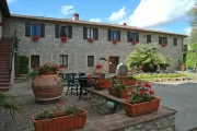 Romantic Tuscan Villa near Siena